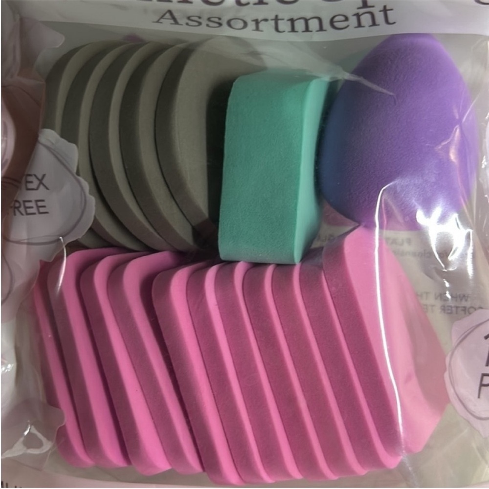 ❤️🔥FIRM PRICE❤️🔥Cosmetic Sponge Assortment -18pc